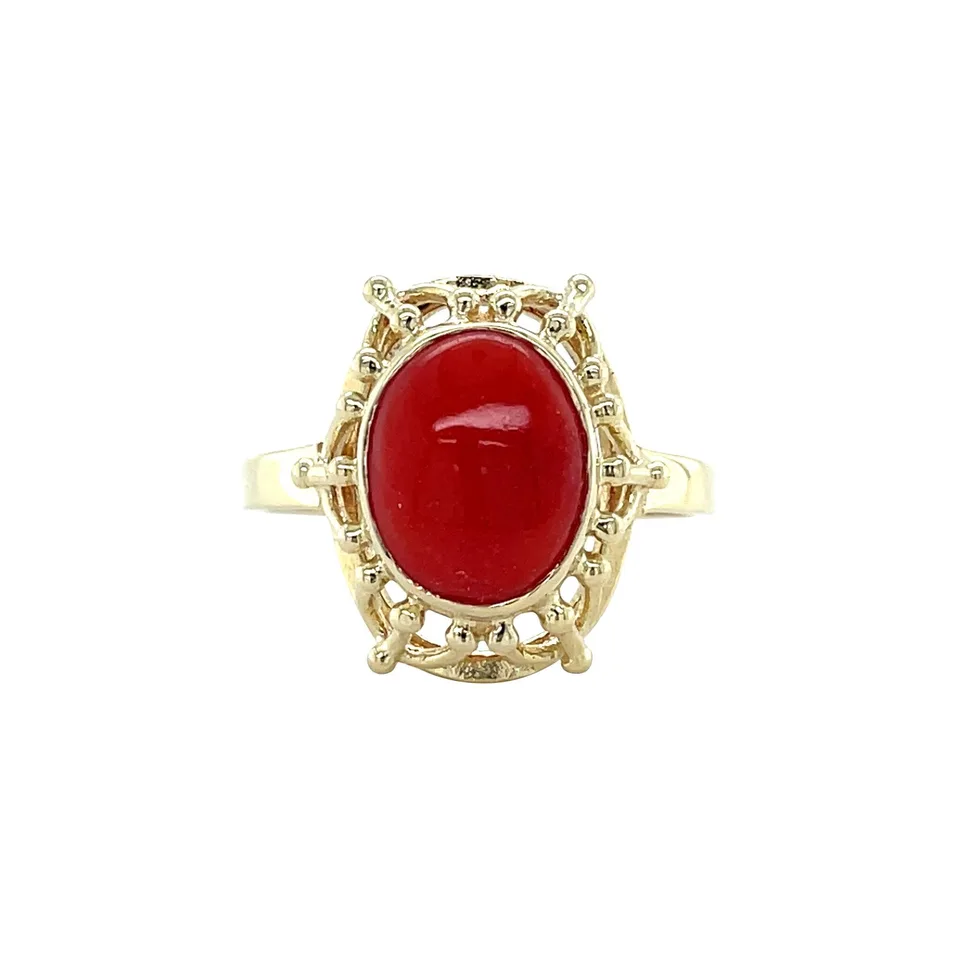 Vintage 14K Gold Ring with Red Coral