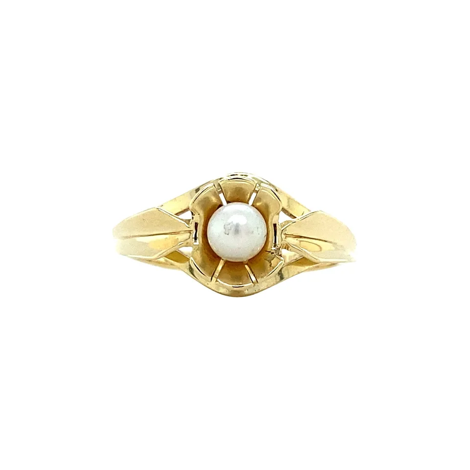 Vintage 14K Gold Ring with Pearl