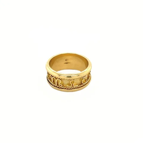 Vintage 18K Gold Zodiac Ring