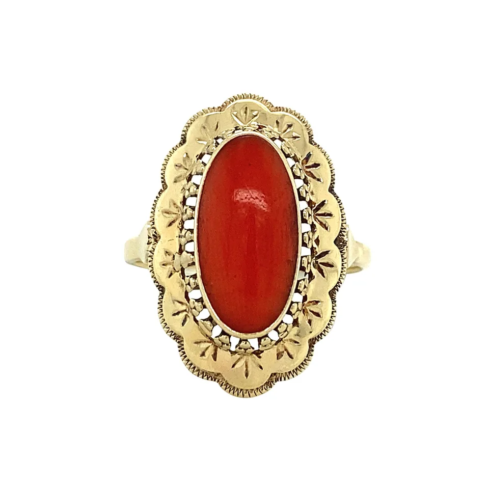 Vintage 14K Gold Ring with Red Coral
