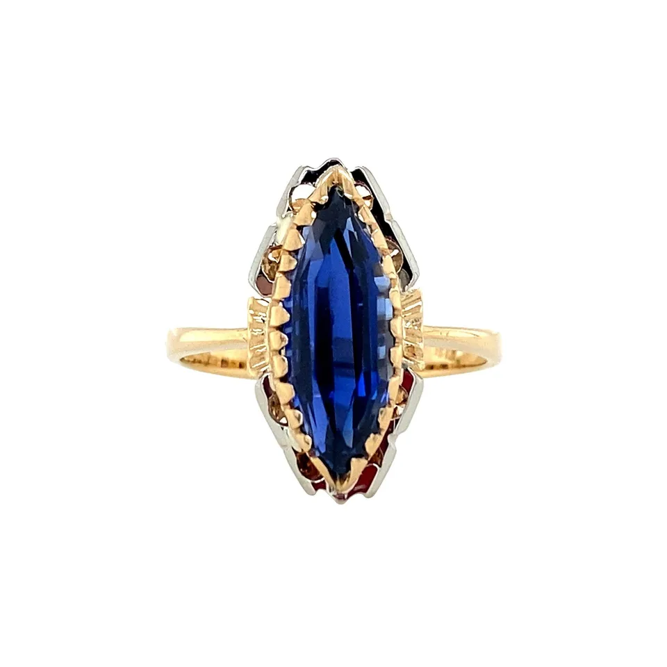 Vintage 18K Gold Ring with Sapphire