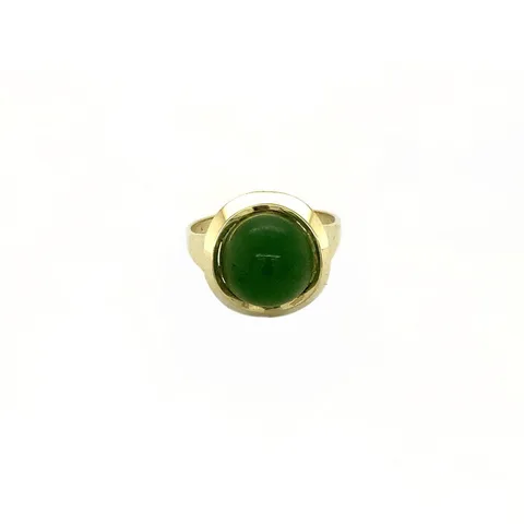 Vintage 14K Gold Ring with Jade