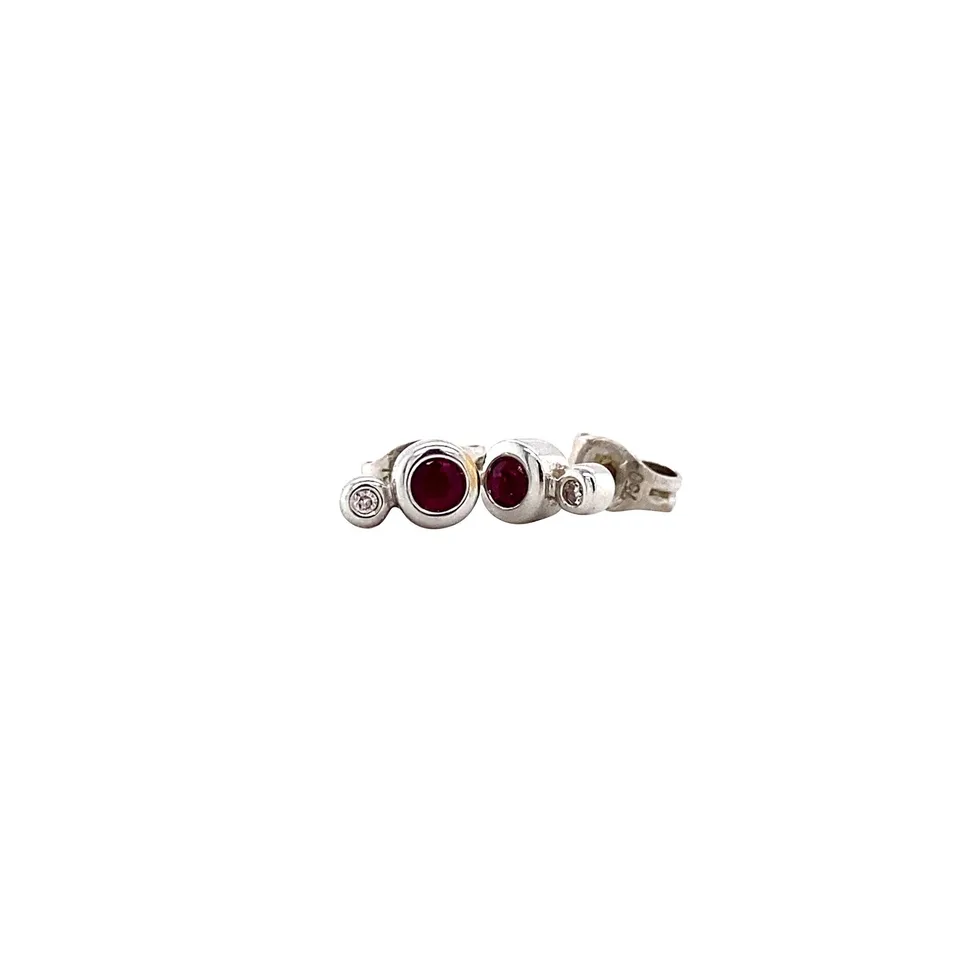 Vintage 18K White Gold Stud Earrings with Ruby and Diamond
