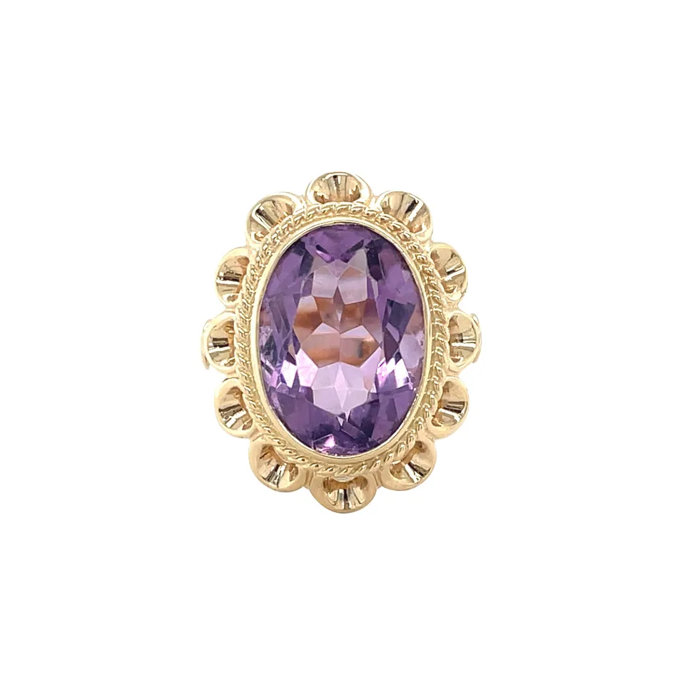 Vintage 14K Gold Ring with Amethyst