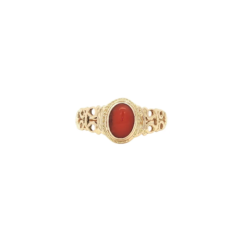 Vintage 14K Gold Ring with Red Coral