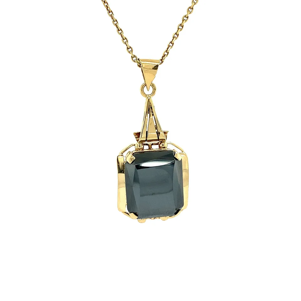 Vintage 14K Gold Pendant with Hematite