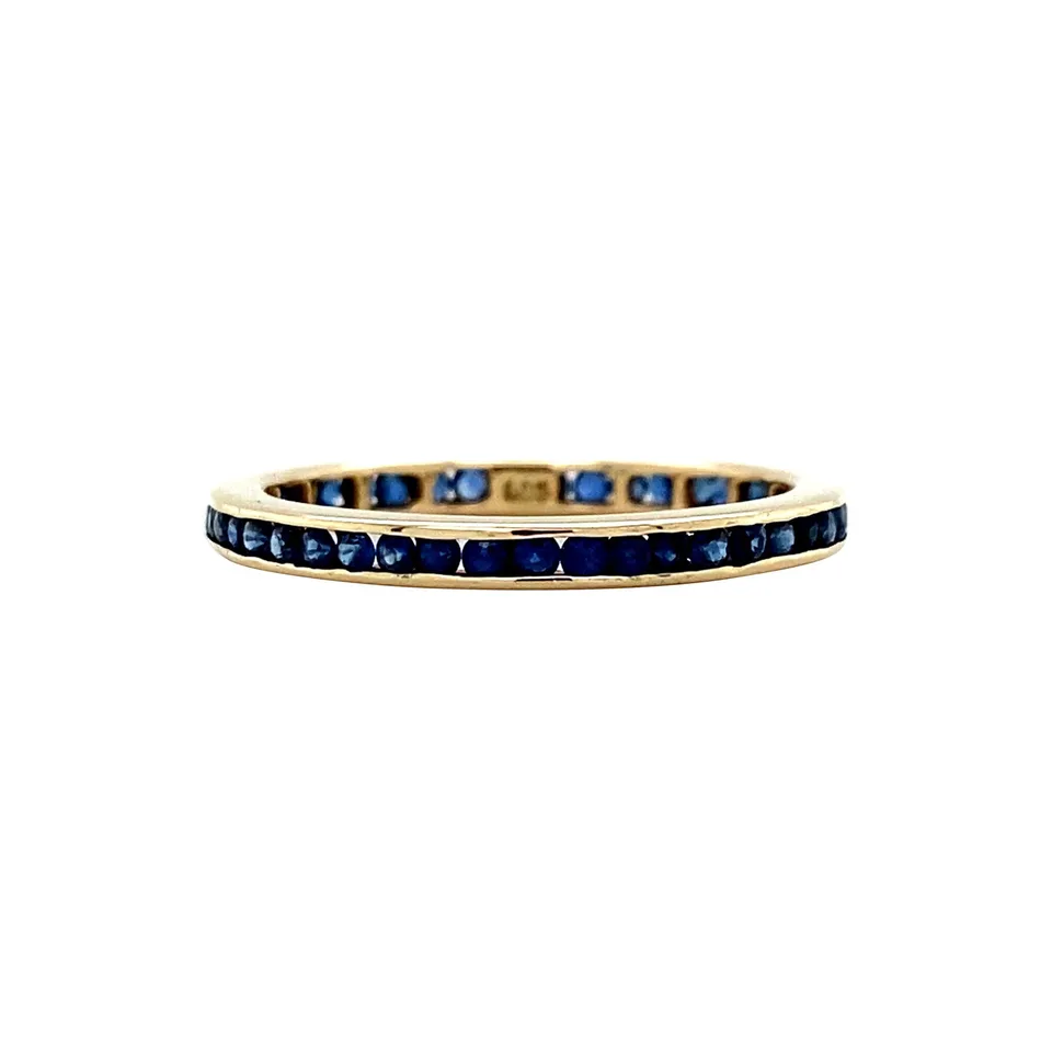 Vintage 14K Gold Ring with Natural Sapphire