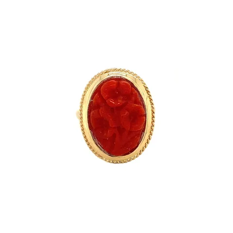 Vintage Gold Ring with Red Coral