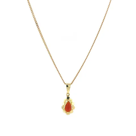 Vintage 14K Gold Necklace with Carnelian Pendant