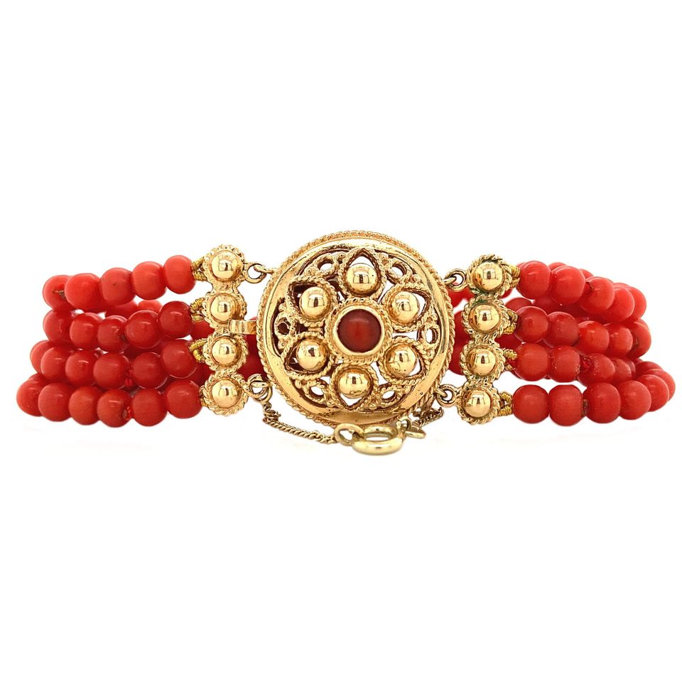 Vintage Red Coral Bracelet with 14K Gold Decorative Clasp 17 cm