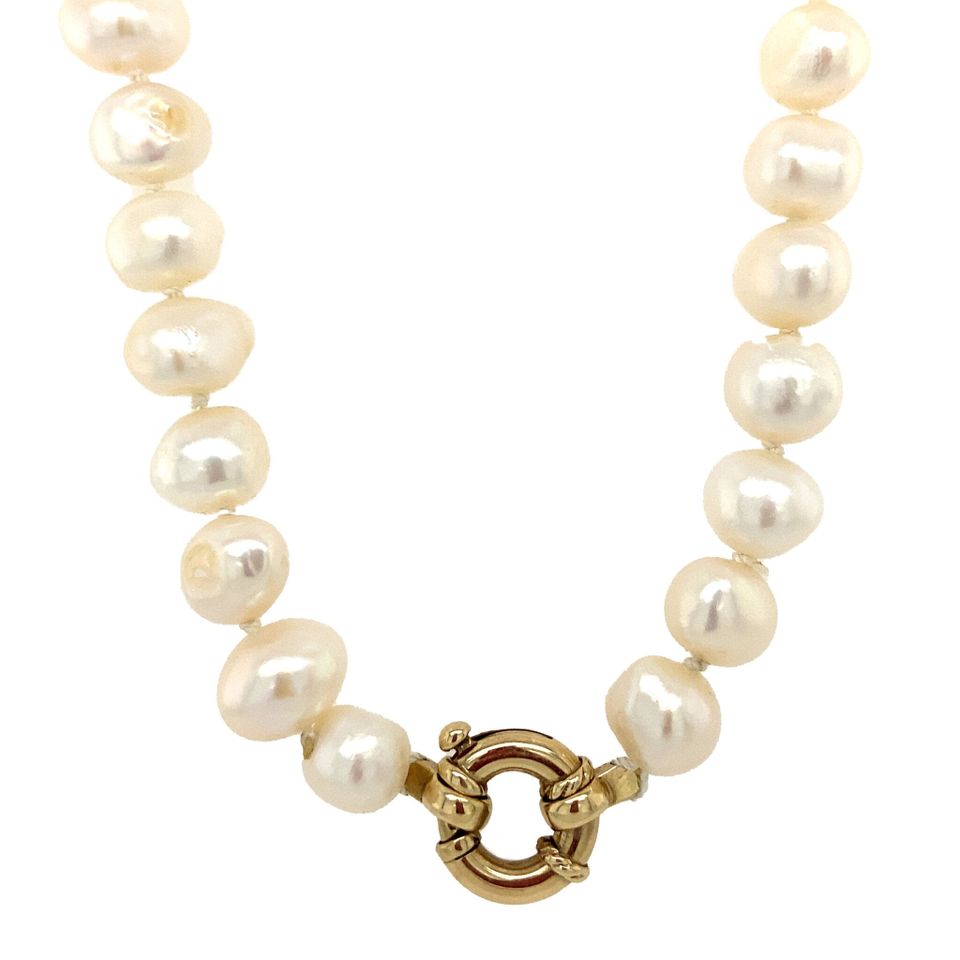 Vintage Pearl Necklace with 14K Gold Clasp 47 cm