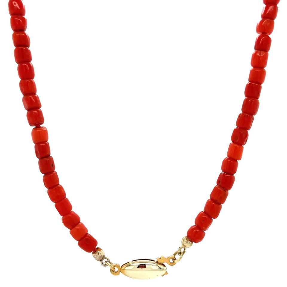 Vintage Red Coral Necklace with 14K Gold Clasp 45 cm