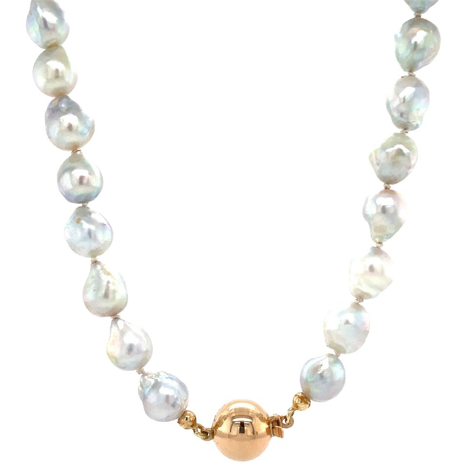Vintage Pearl Necklace with 14K Gold Ball Clasp 38 cm