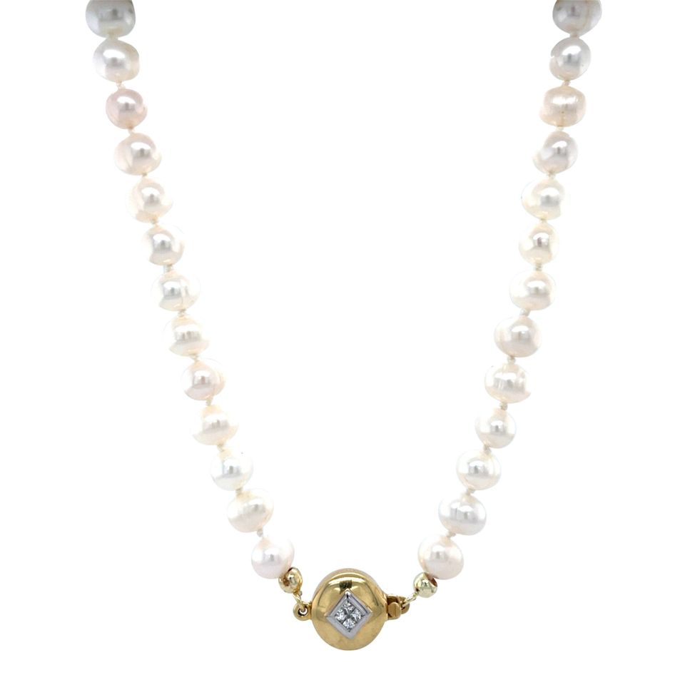 Vintage Pearl Necklace with 14K Gold Clasp with Diamond