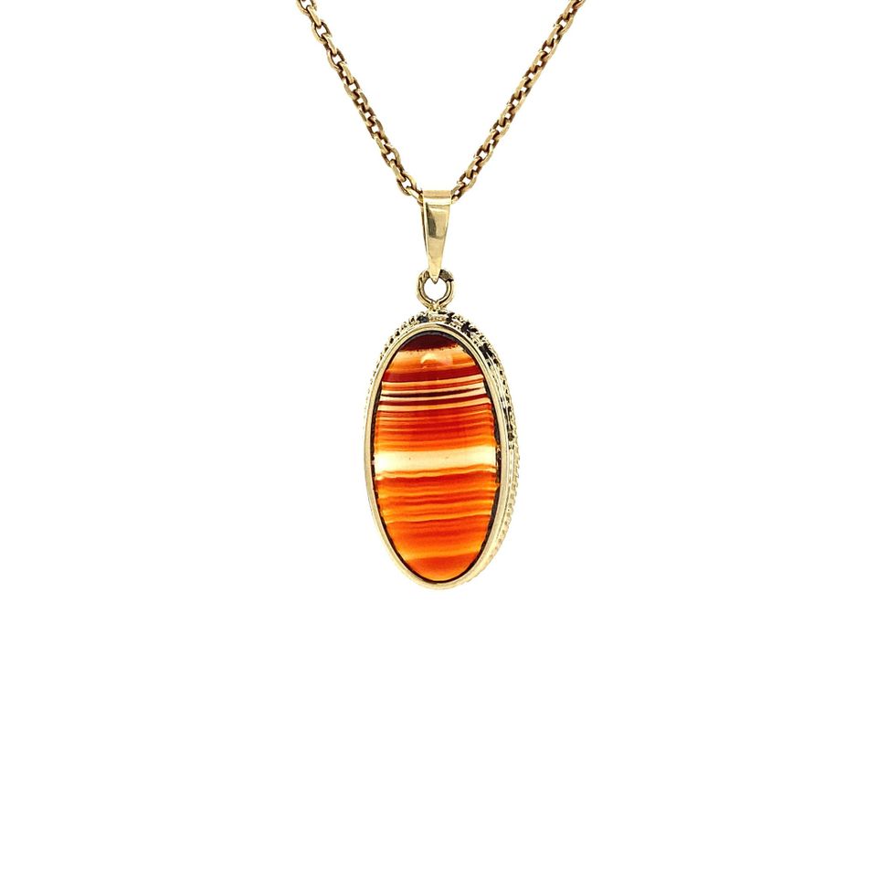 Vintage 14K Gold Pendant with Banded Agate