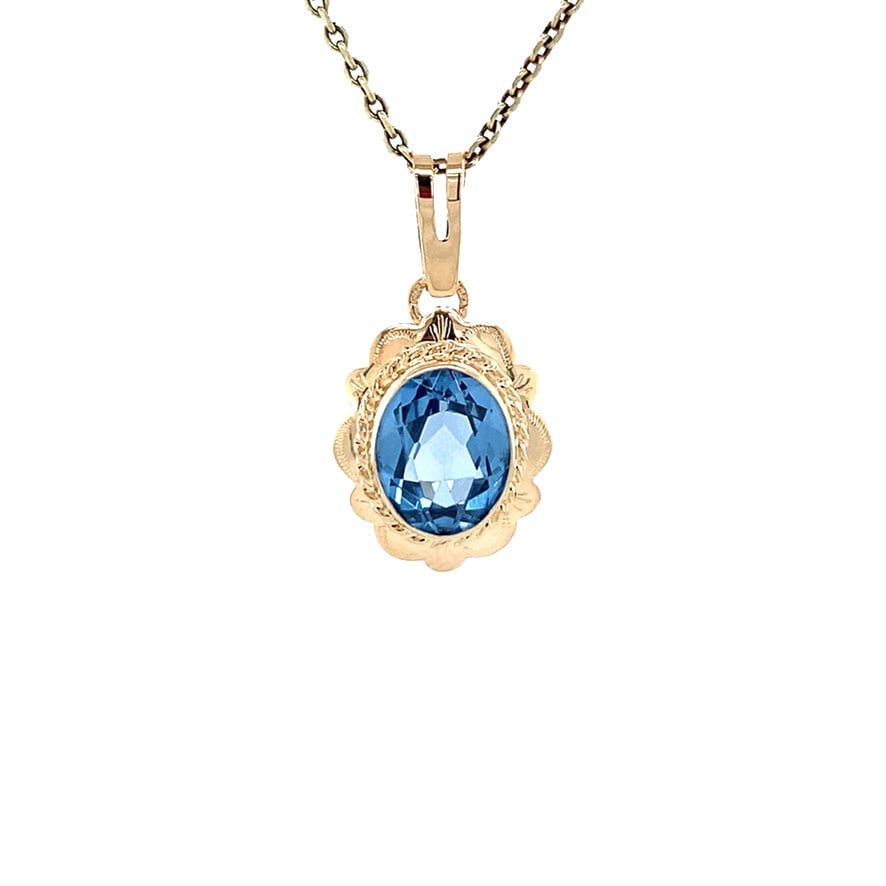 Vintage 14K Gold Pendant with Spinel