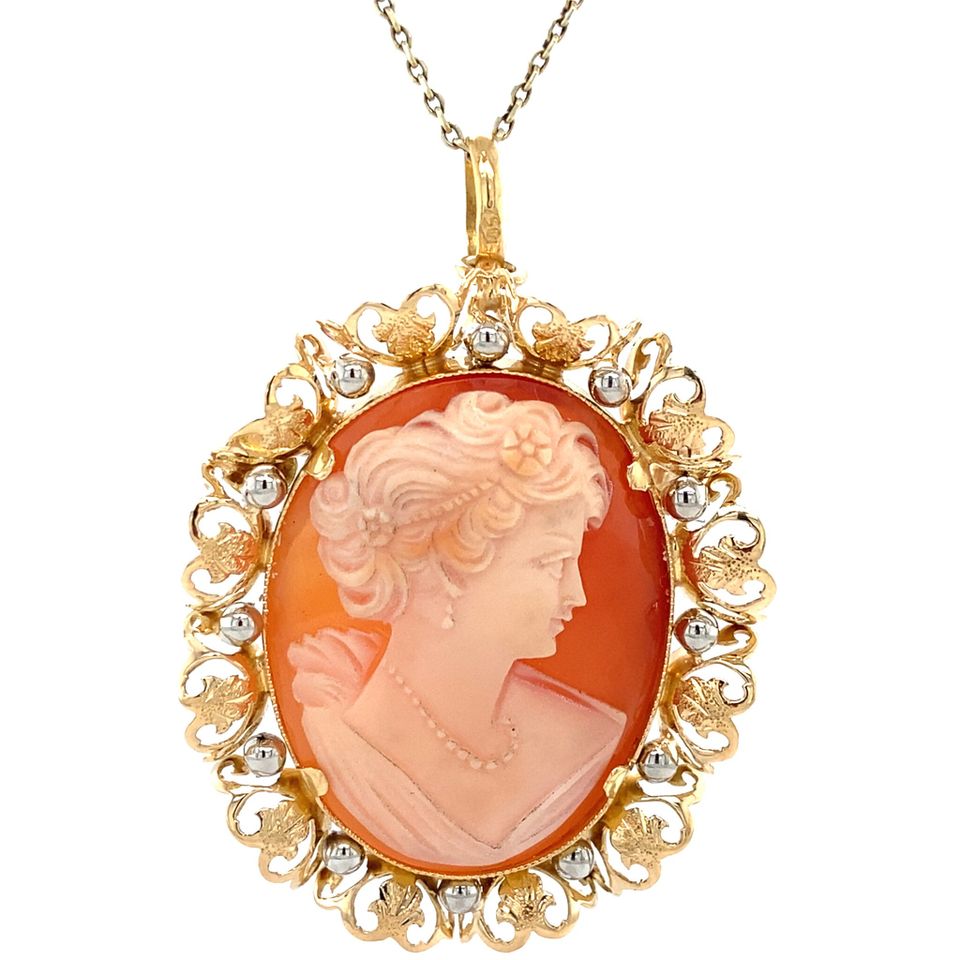 Vintage 18K Two Tone Gold Pendant with Cameo