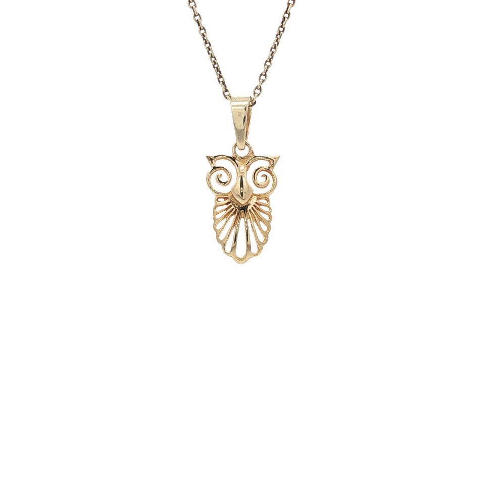 Vintage 14K Gold Uil Pendant