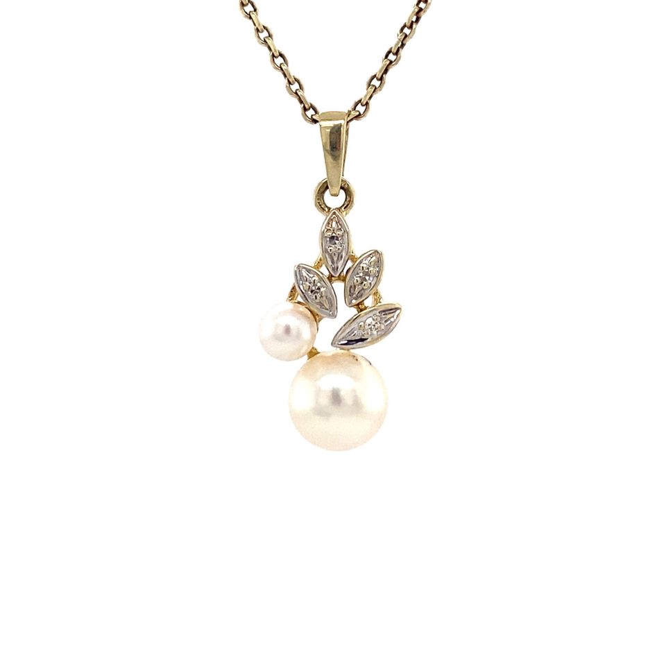 Vintage 8K Gold Pendant with Pearl and Diamond