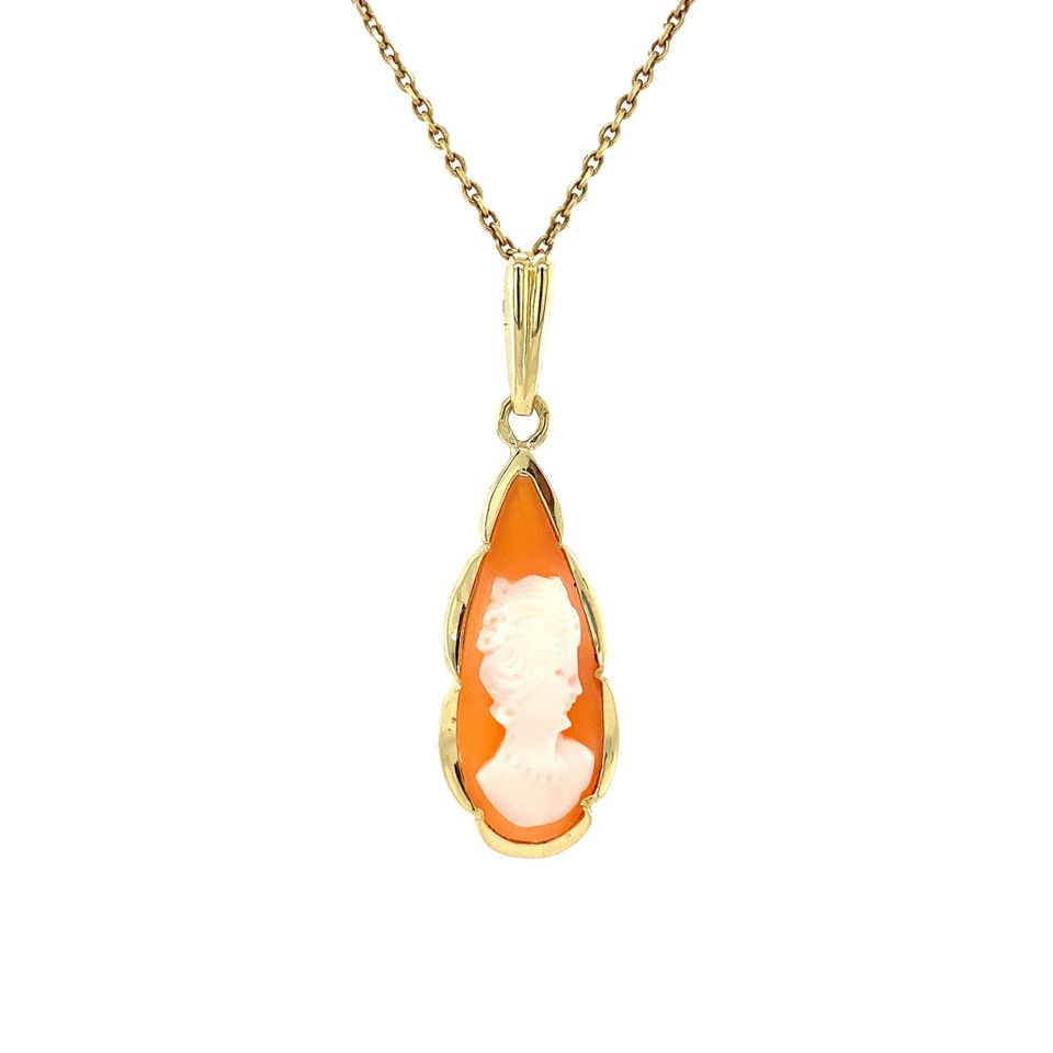 Vintage 14K Gold Pendant with Cameo