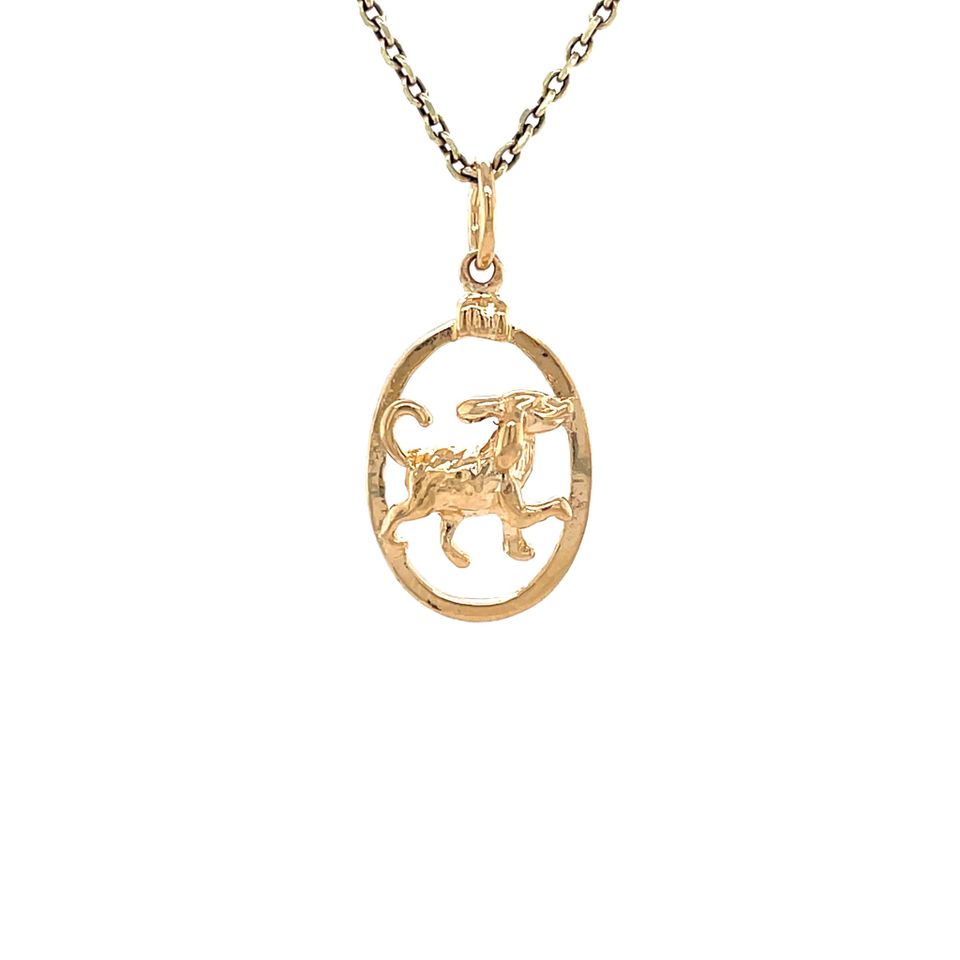 Vintage 18K Gold Hond Pendant