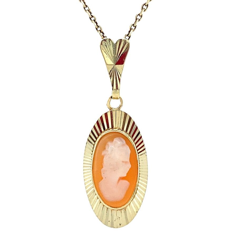 Vintage 14K Gold Pendant with Cameo