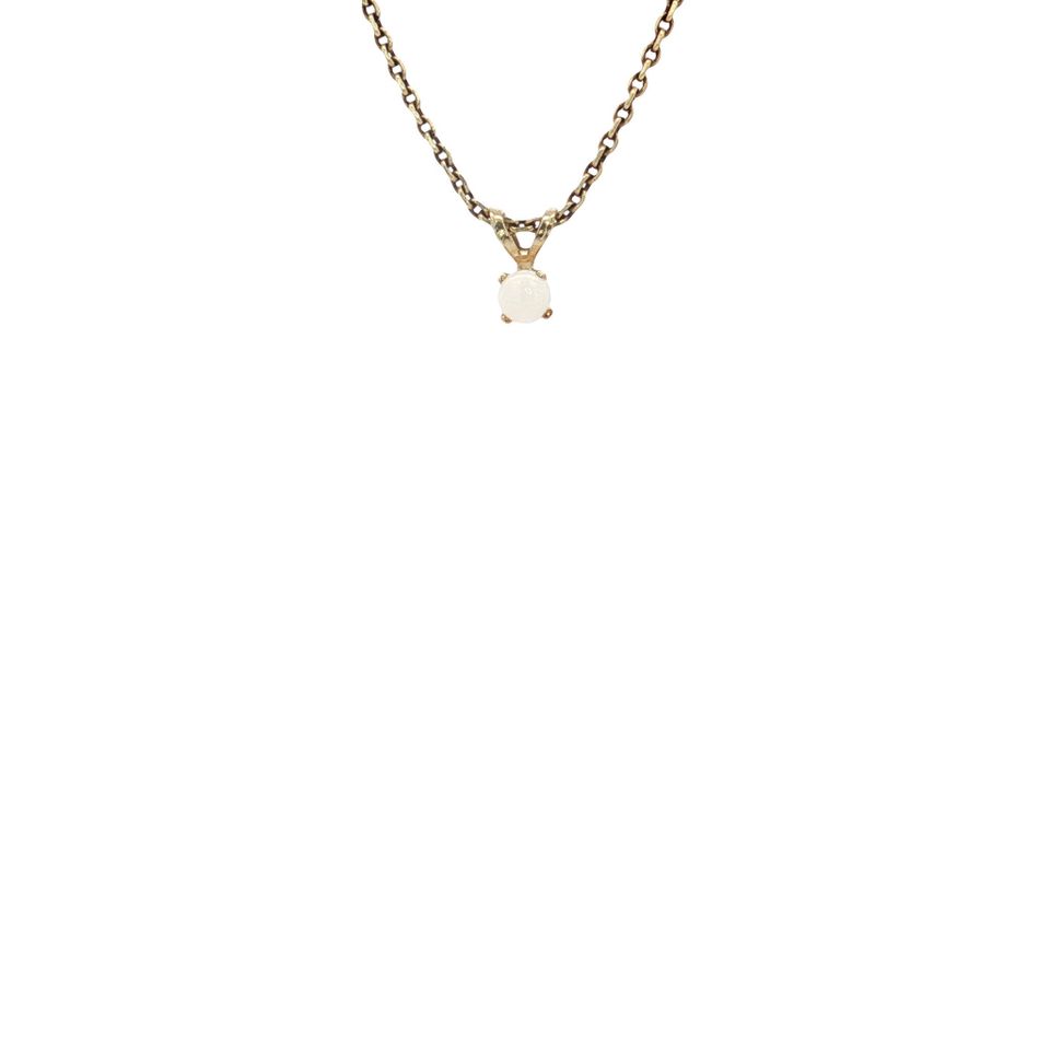 Vintage 14K Gold Solitaire Pendant with Opal