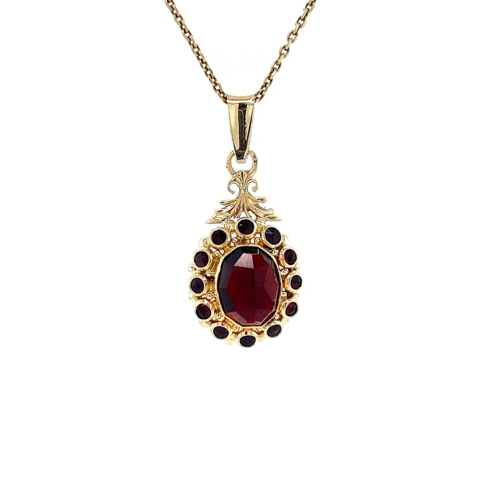 Vintage 14K Gold Cluster Pendant with Garnet
