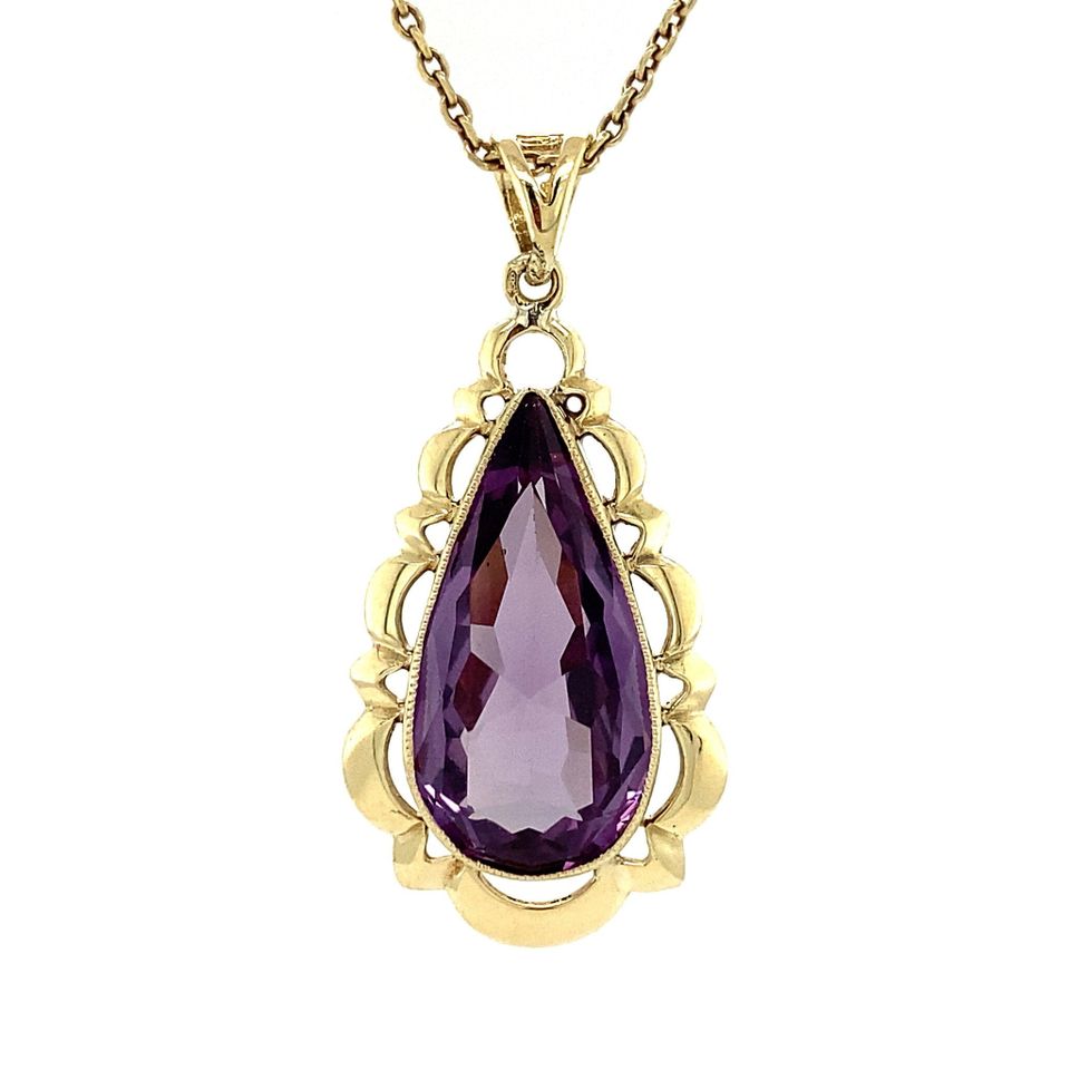 Vintage 14K Gold Pendant with Paarse Sapphire