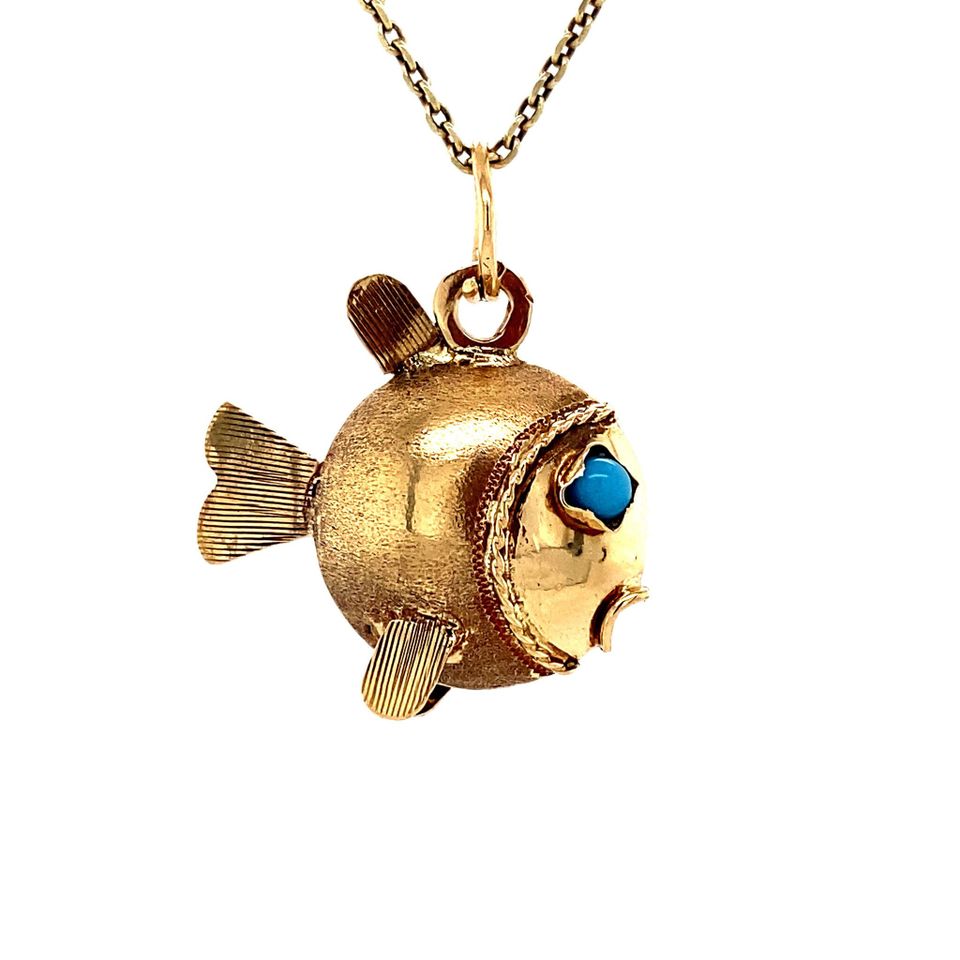 Vintage 18K Gold Fish Pendant with Blue Colored Stone