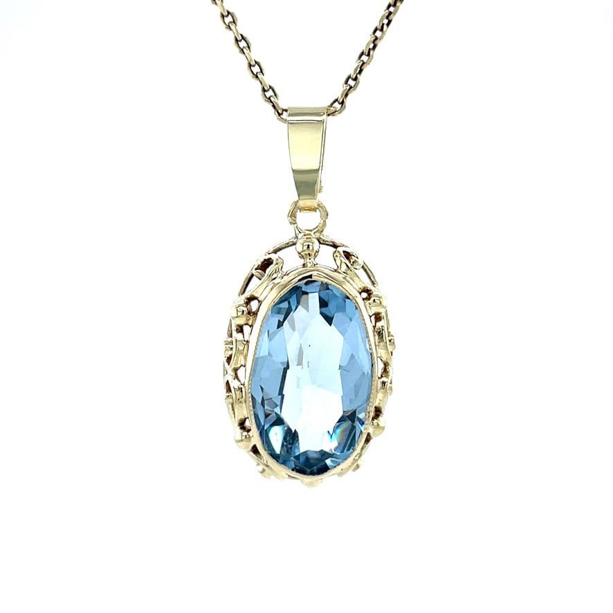Vintage 14K Gold Pendant with Spinel