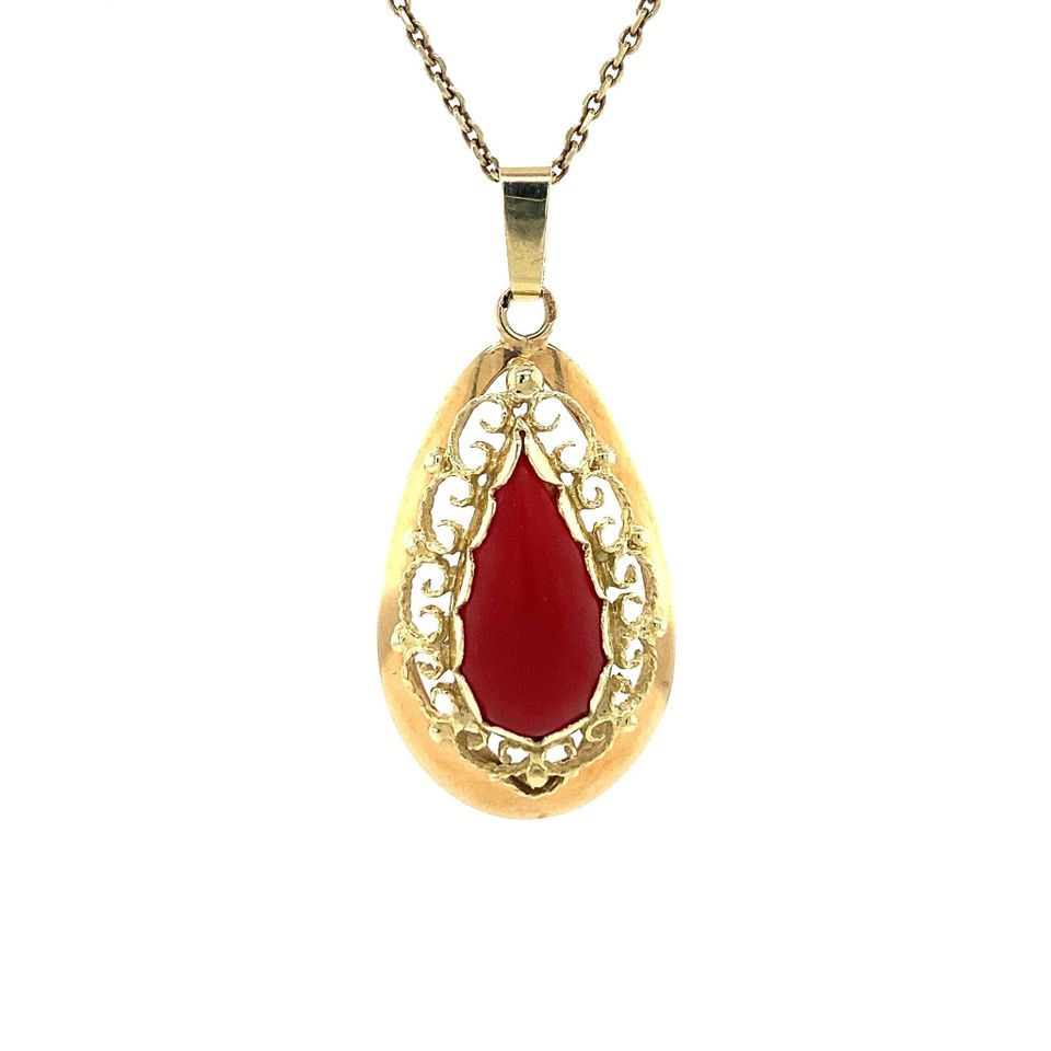 Vintage 14K Gold Pendant with Red Coral