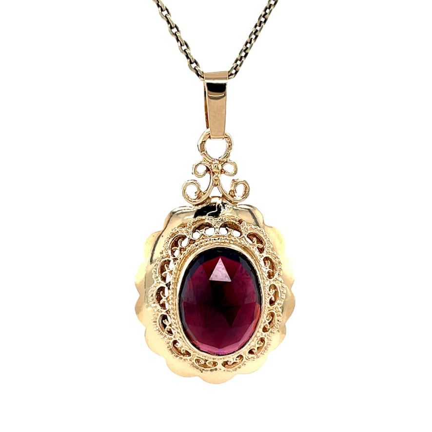 Vintage 14K Gold Pendant with Garnet