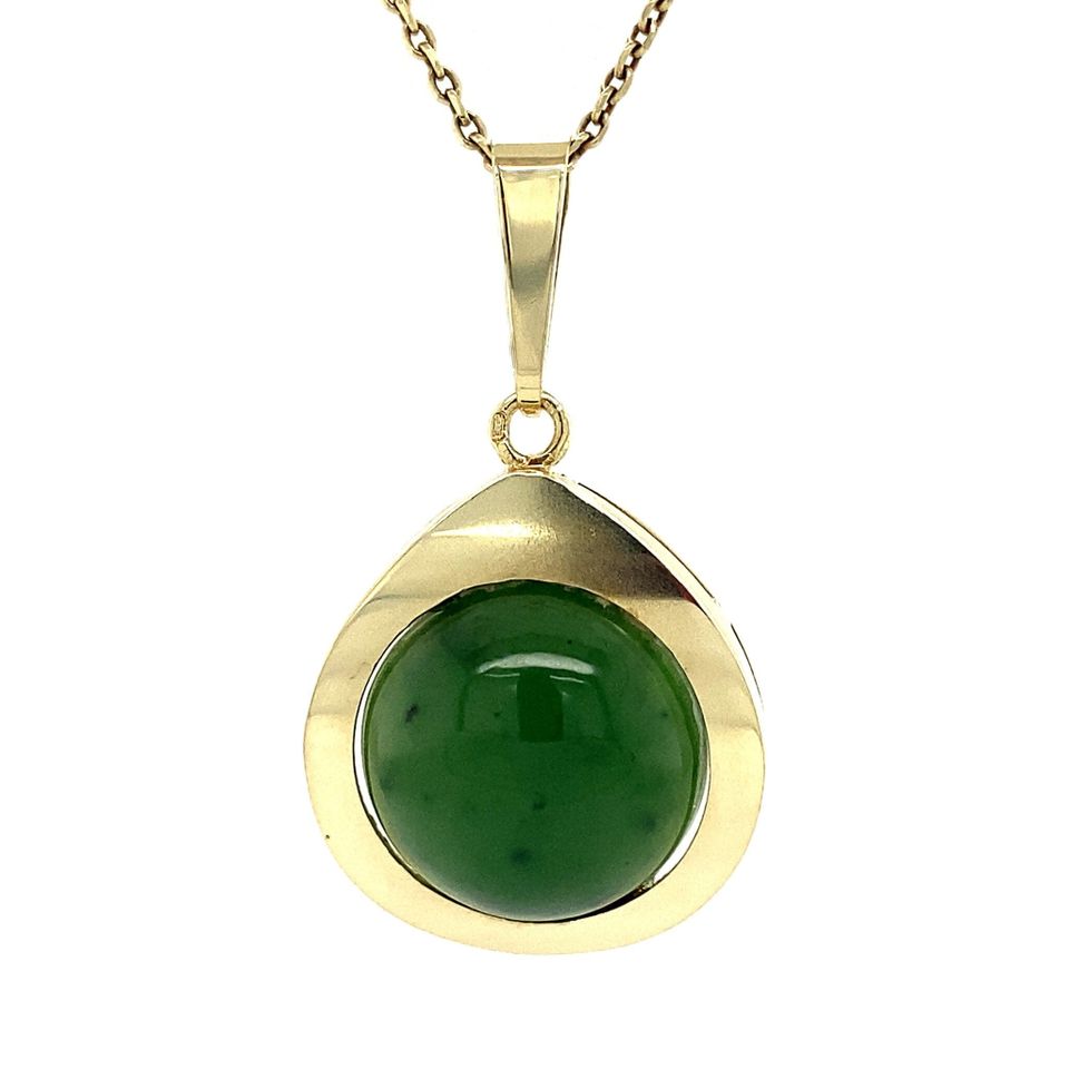 Vintage 14K Gold Pendant with Nephrite