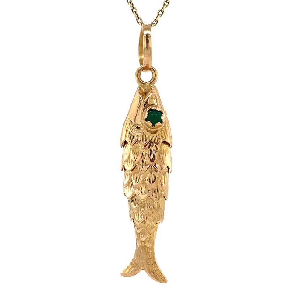 Vintage 18K Gold Pendant Fish with Groen Glass