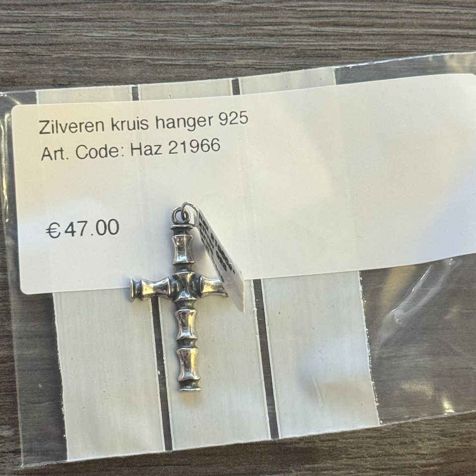 Vintage Sterling Silver Cross Pendant