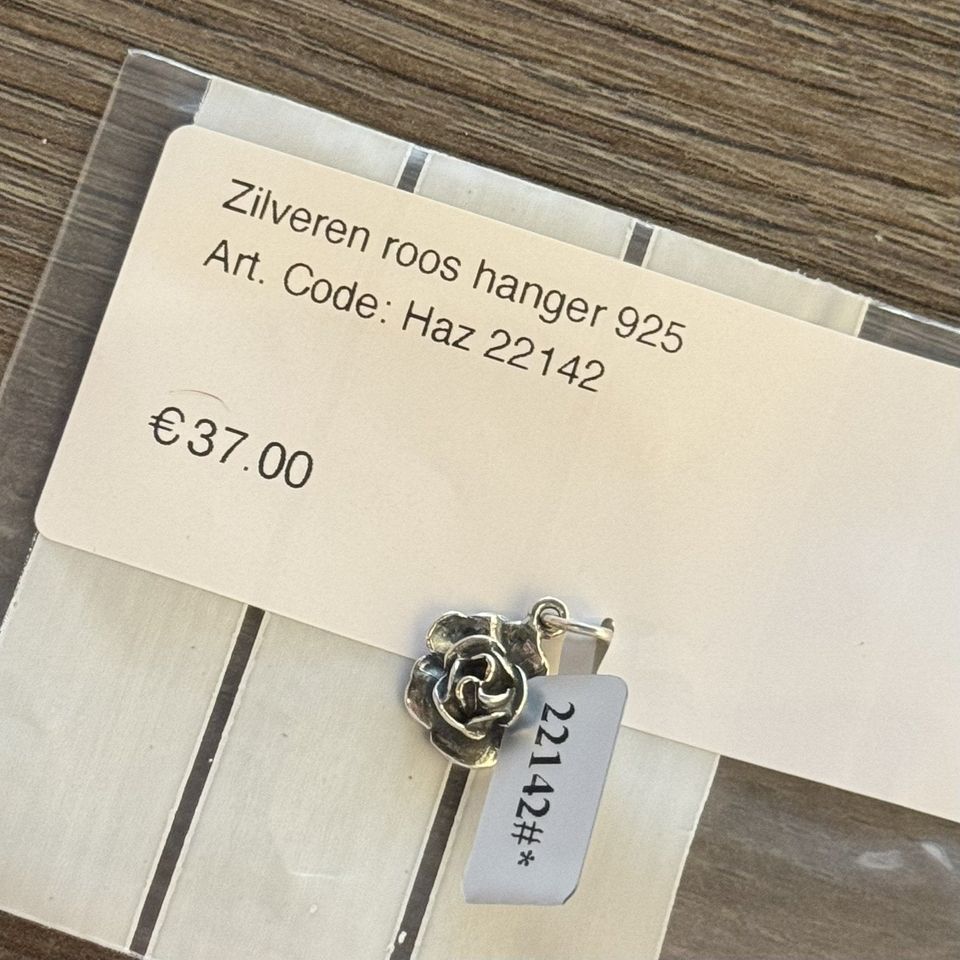 Vintage Sterling Silver Rose Pendant