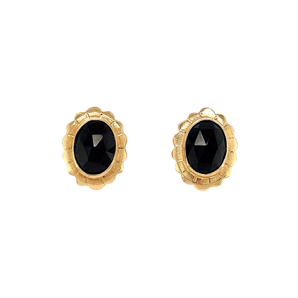Vintage 14K Gold Clip Earrings with Garnet