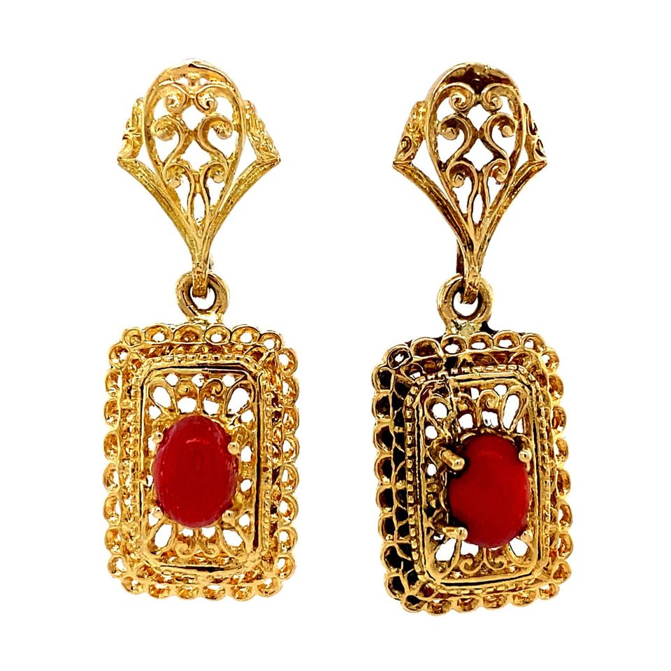 Vintage 18K Gold Drop Earrings with Red Coral