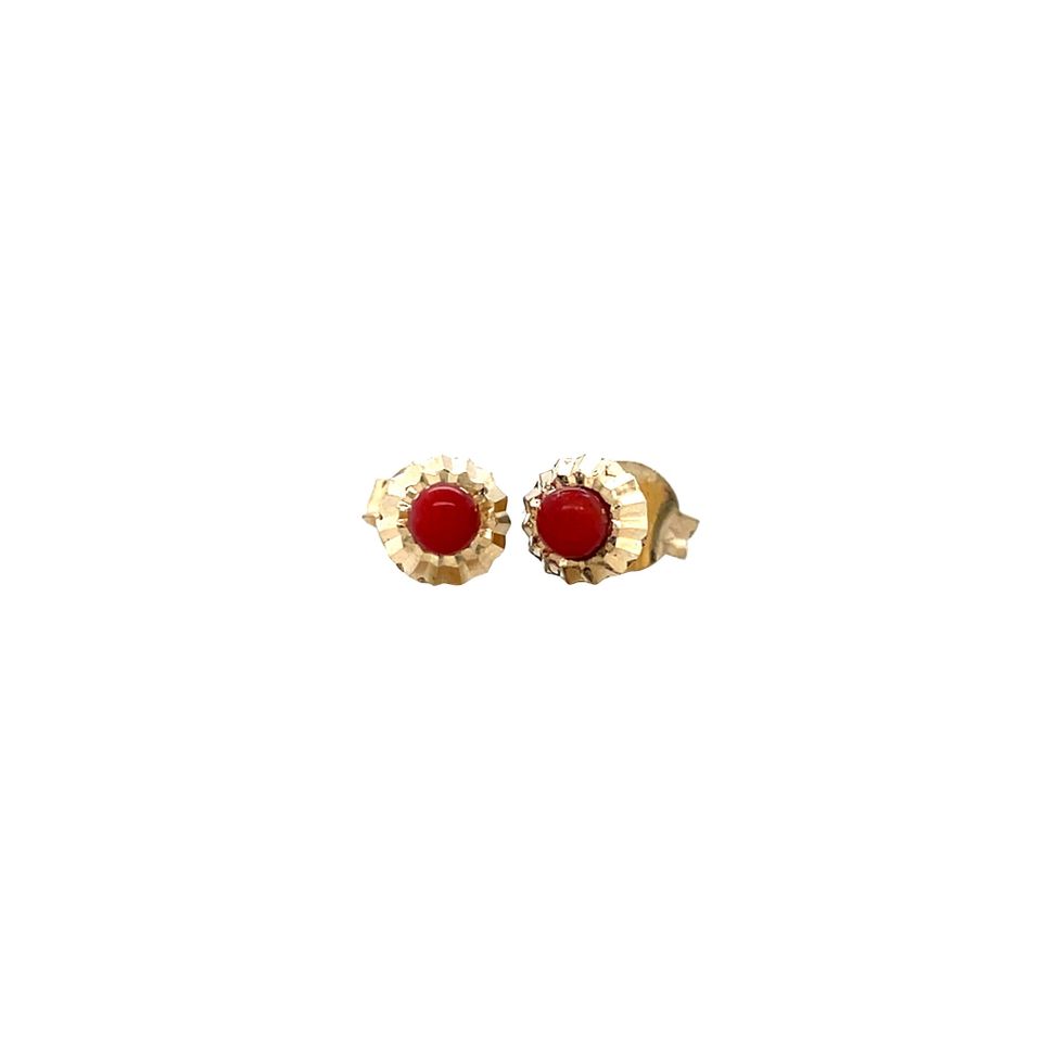 Vintage 14K Gold Solitaire Stud Earrings with Red Coral