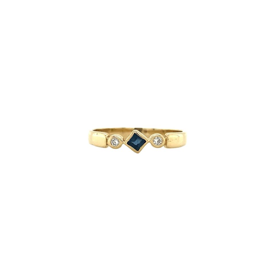 Vintage 14K Gold Ring with Diamond and Sapphire