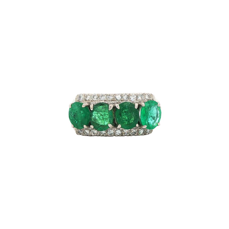 Vintage 14K White Gold Ring with Emerald and Diamond