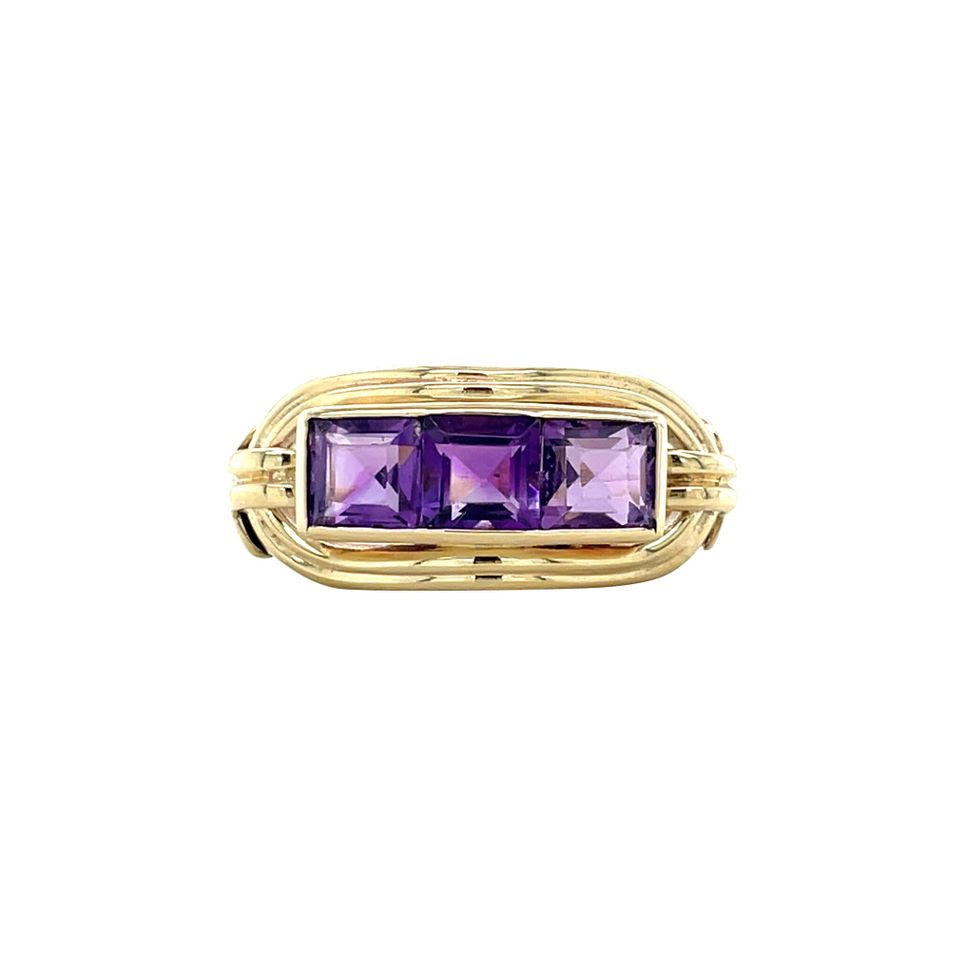 Vintage Trilogy 8K Gold Ring with Amethyst