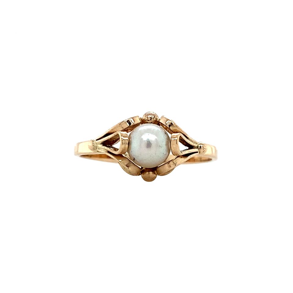 Vintage 14K Gold Ring with Pearl