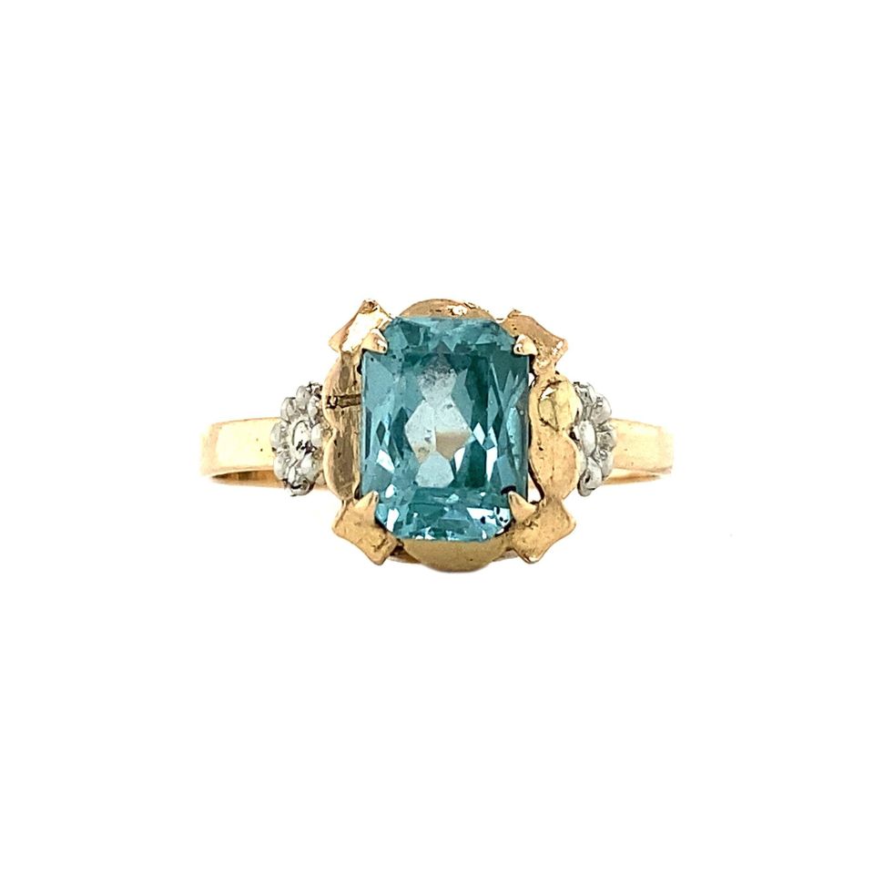 Vintage 18K Two Tone Gold Ring with Topaz
