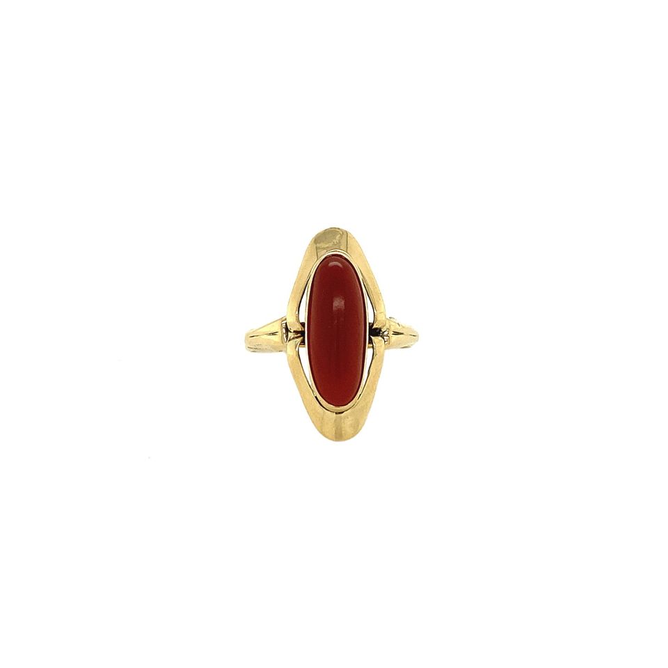 Vintage 14K Gold Ring with Carnelian