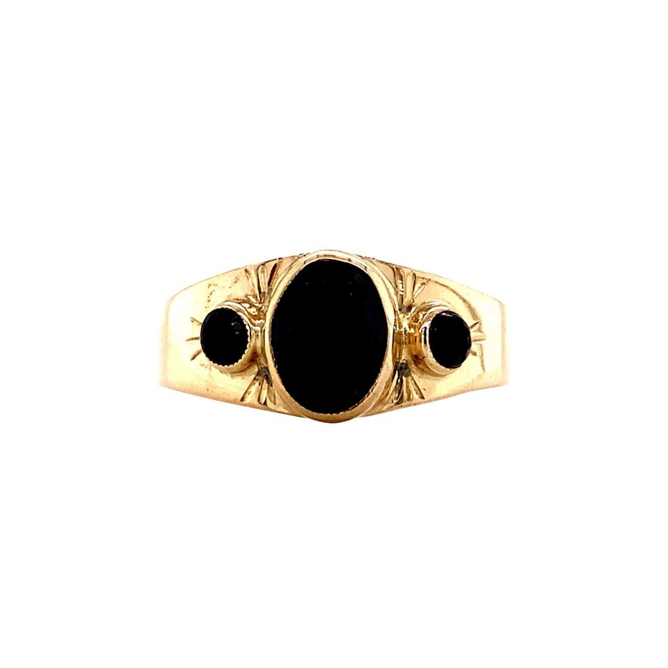 Vintage 14K Gold Ring with Garnet