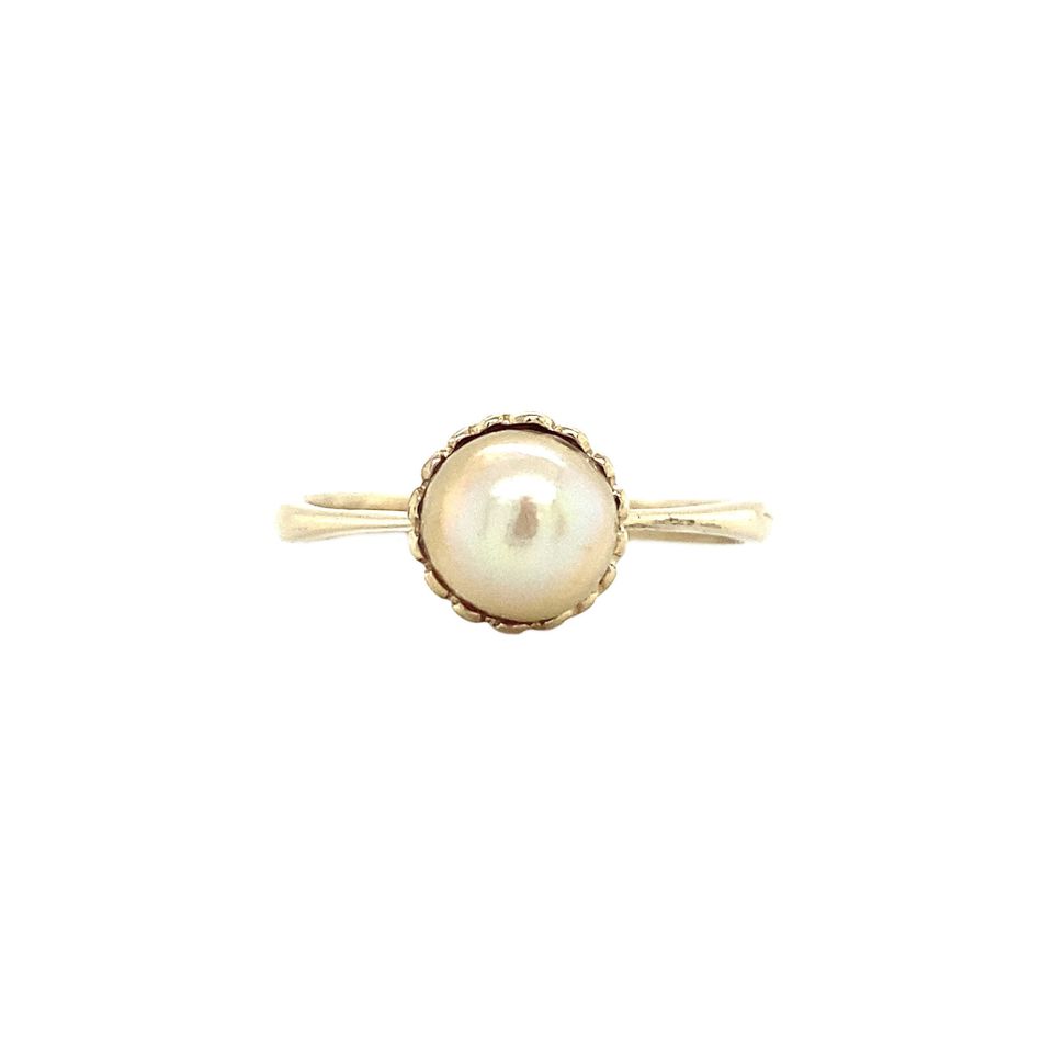 Vintage 14K Gold Ring with Pearl