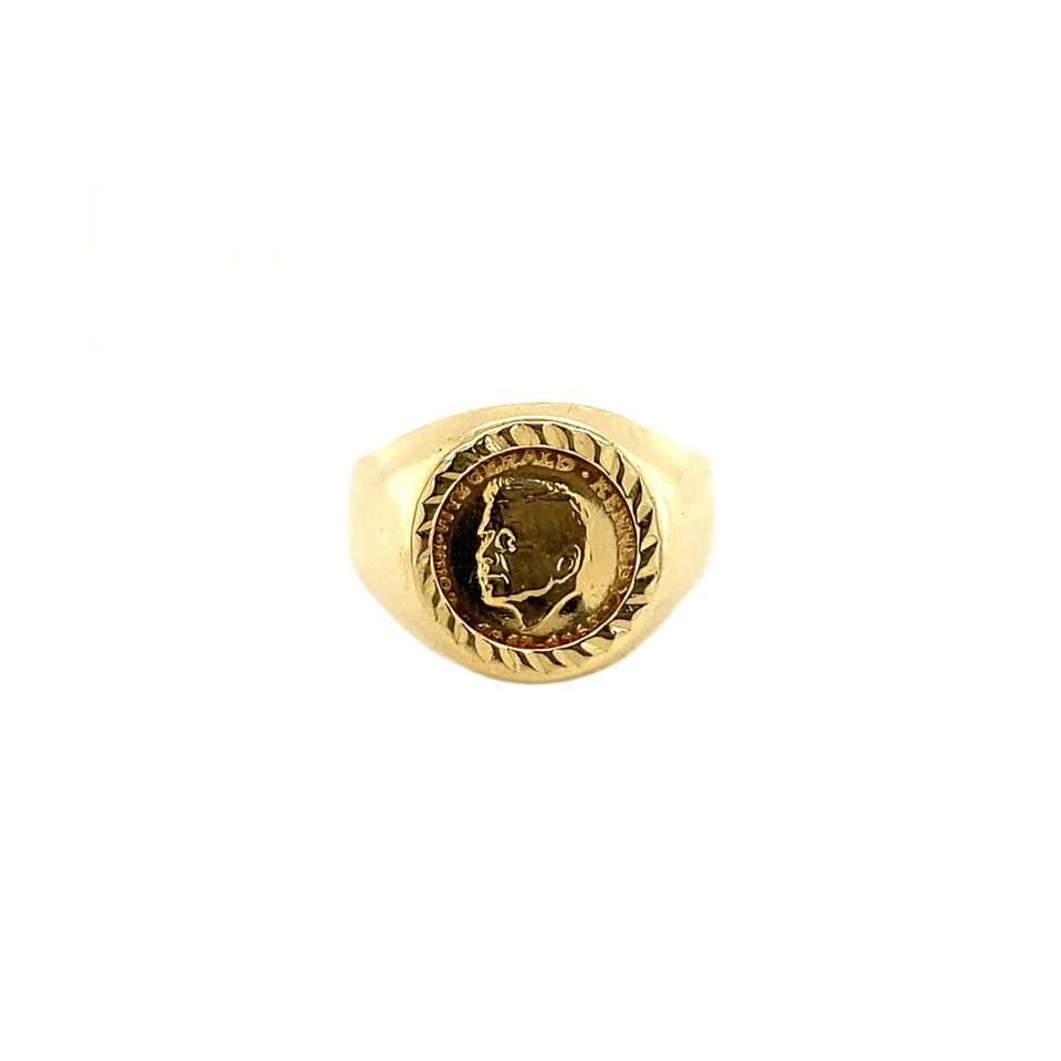 Vintage 14K Gold Ring with Coin