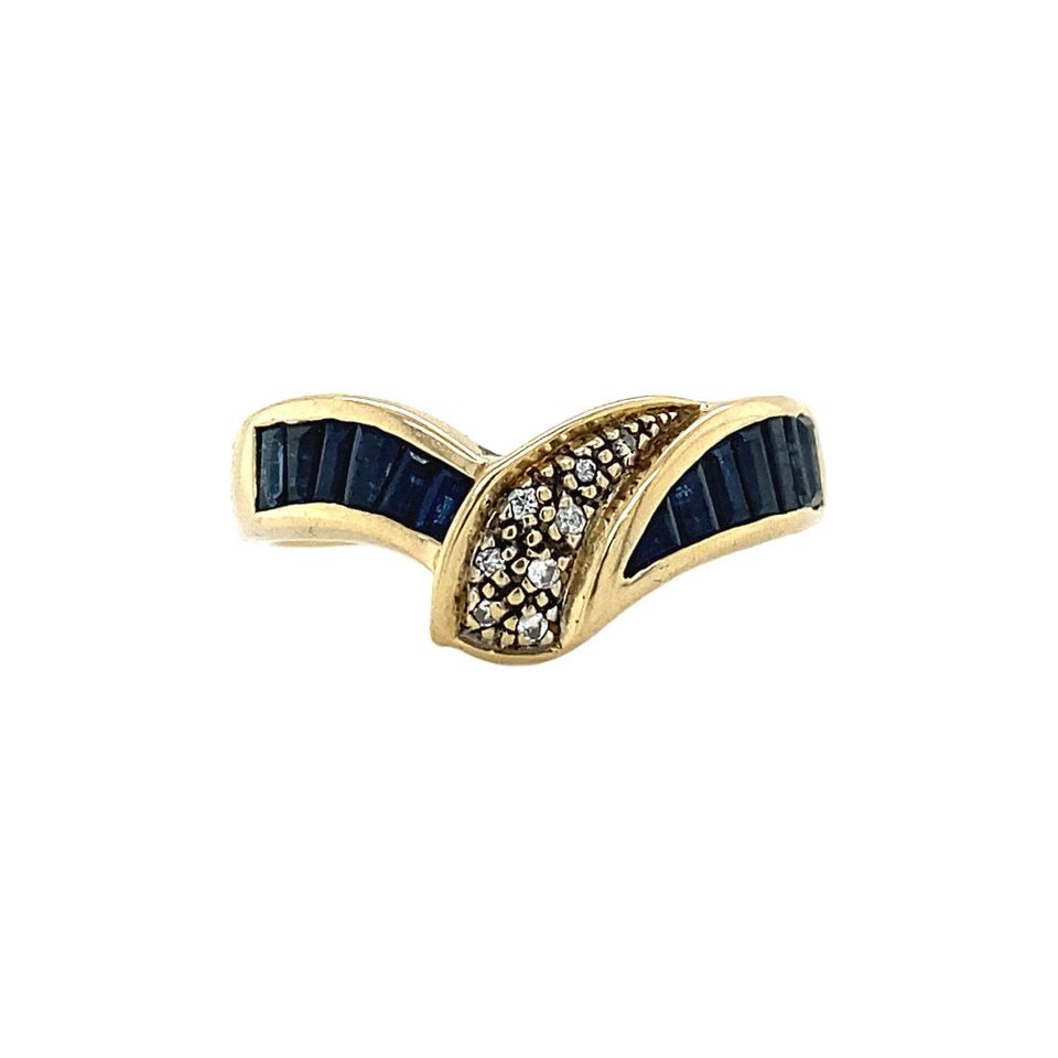 Vintage 14K Gold Ring with Sapphire and Diamond